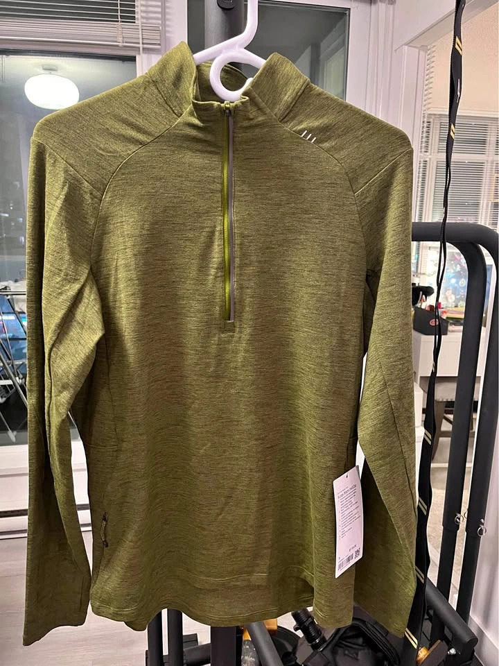 Lululemon Surge Warm Half Zip - Size Small
