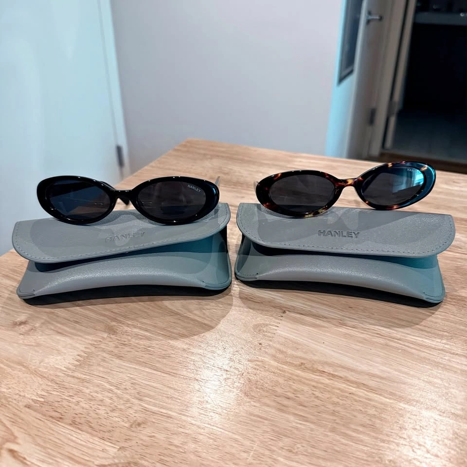 2 Pairs Hanley Finn Polarized Sunglasses - Black & Tortoise