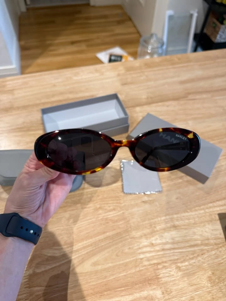 2 Pairs Hanley Finn Polarized Sunglasses - Black & Tortoise - photo 5