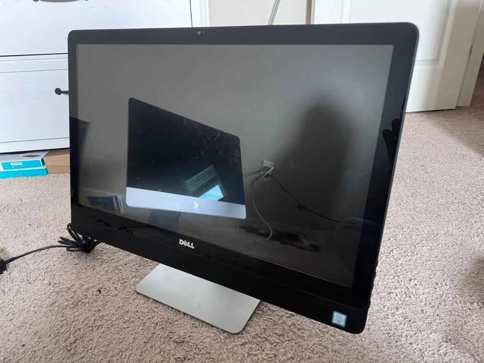 Dell 5459 24" Touchscreen All-in-One PC