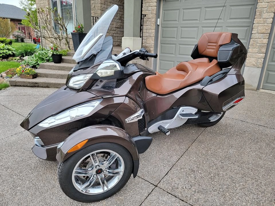 2012 Can-Am Spyder RT Limited