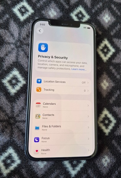 Unlocked iPhone 12 – 64GB - photo 4