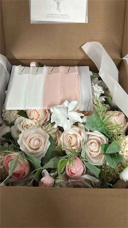 Ling's moment Artificial Bridesmaid Bouquets (Set of 4 - Blush & - photo 2