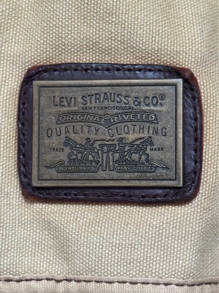 Levi’s Vintage Messenger Bag - photo 2