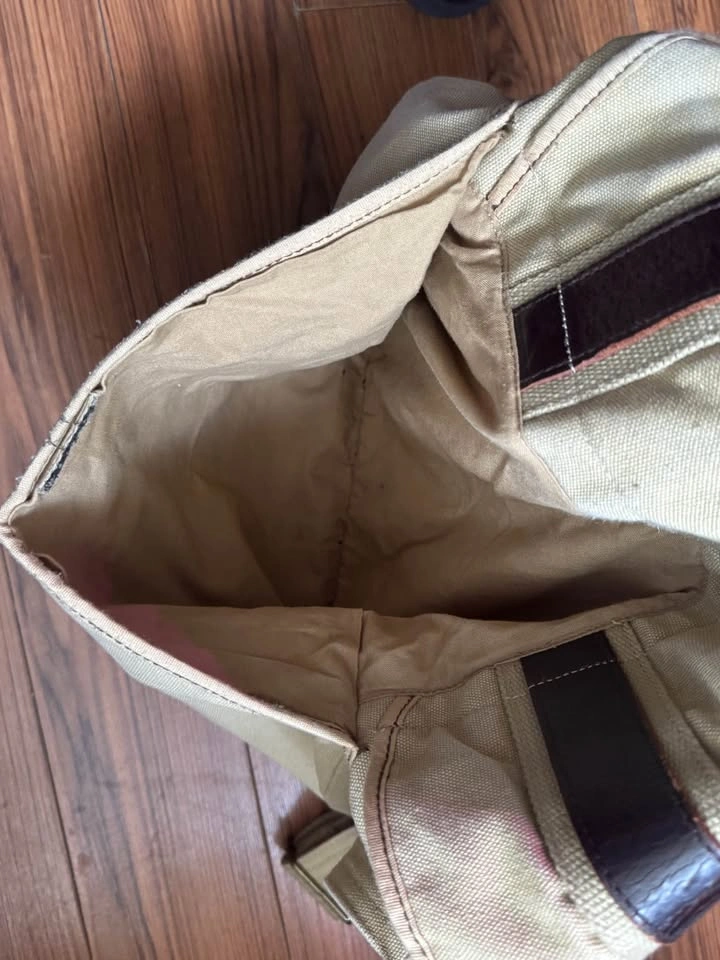 Levi’s Vintage Messenger Bag - photo 4