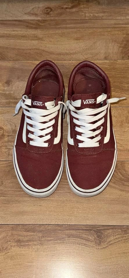 Old School Low Vans