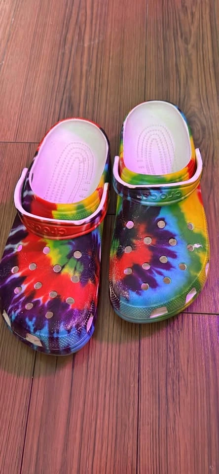 Crocs size 12