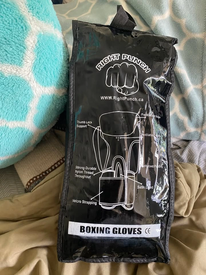 16oz Cowhide Leather Sparring Gloves - photo 3