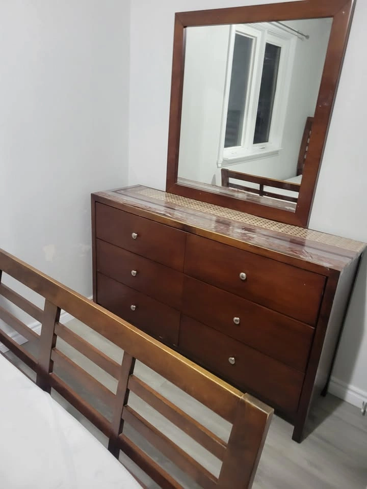 3 Beds 1 Bath Townhouse - photo 5