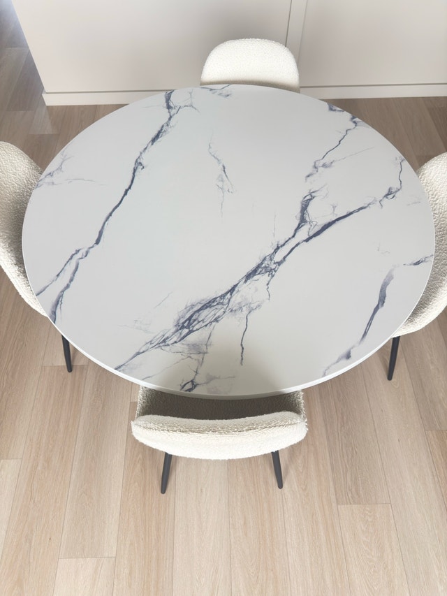 MUST GO ASAP - Verona Marble Dining Set w/ 4 Chairs - photo 2