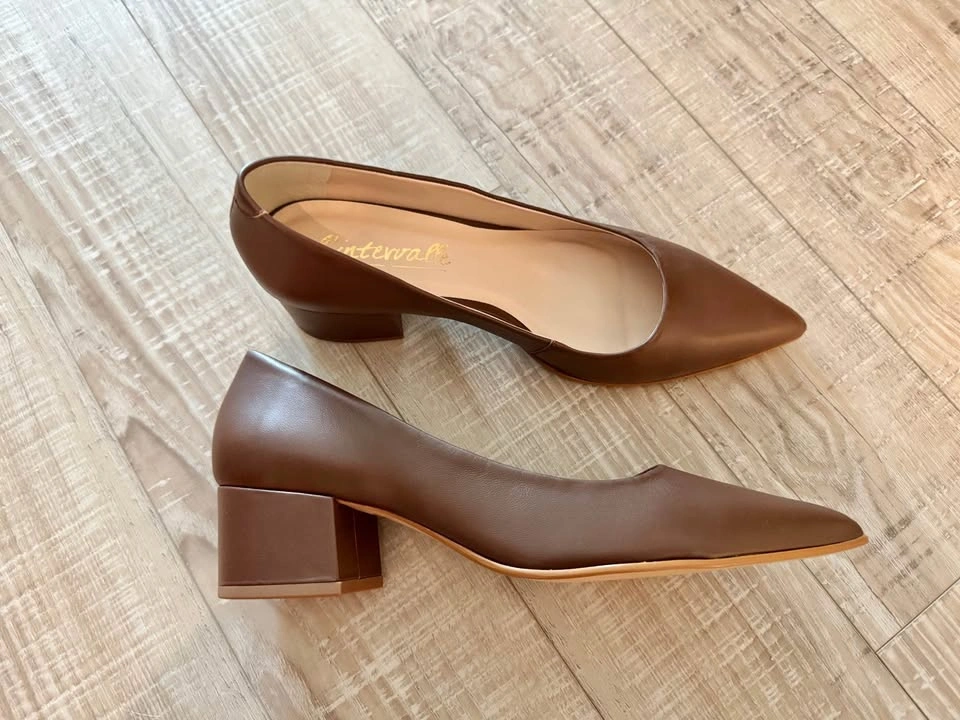 Brand new l’intervalle pumps - brown size 9 (40)