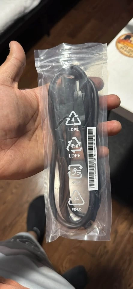 Brand New Sealed LG DisplayPort (DP) Monitor Cable - photo 2