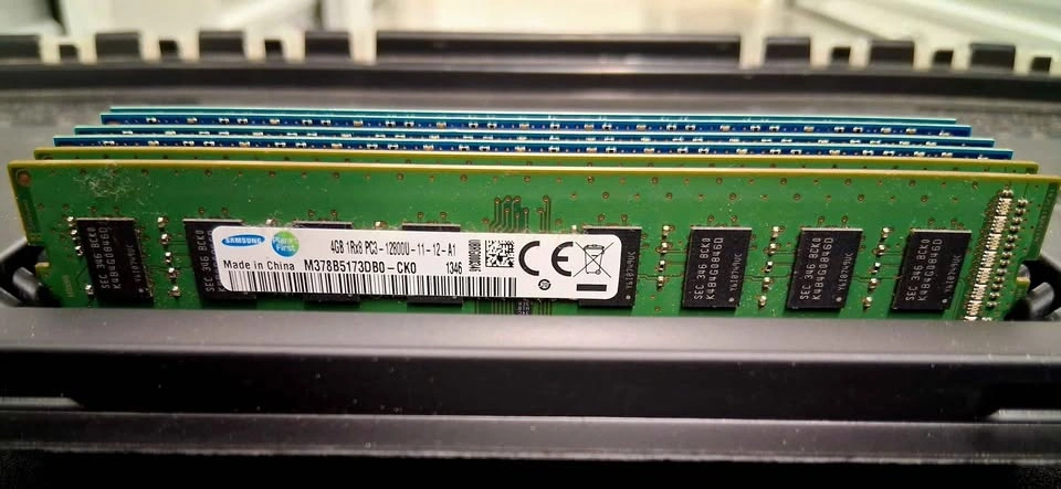 16GB DDR3 RAM Modules (4x2GB, 2x4GB) - photo 2