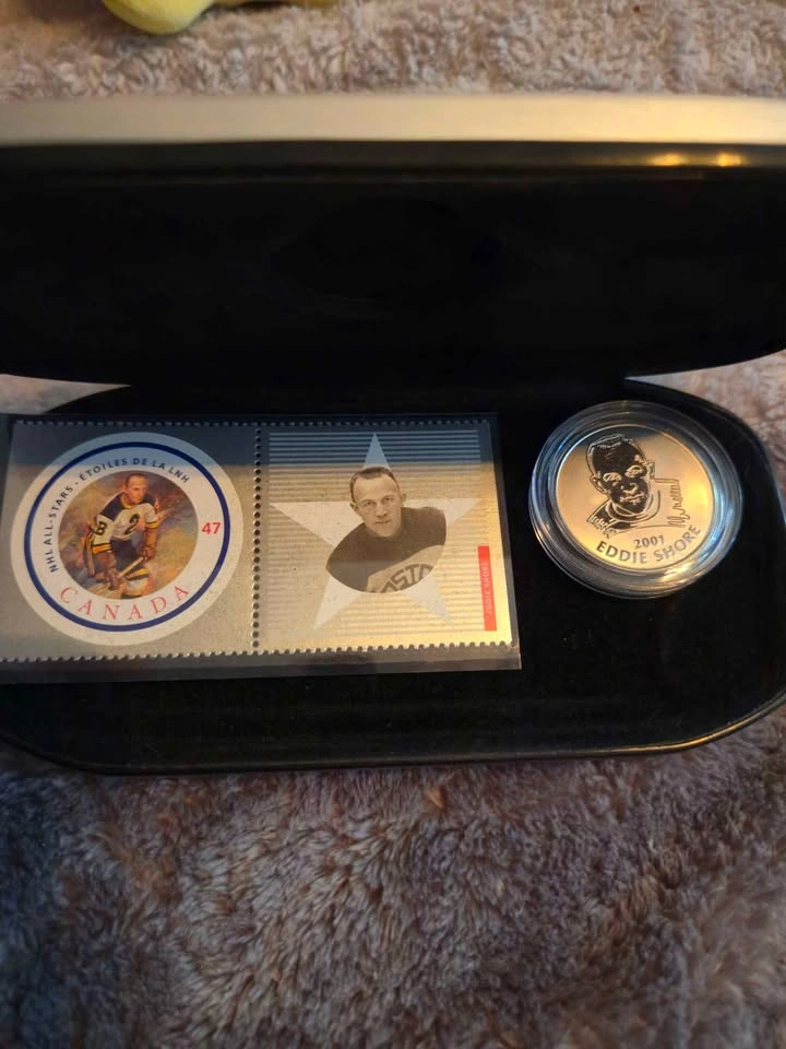 Coin Collection: Eddie Shore & Millennium Keepsake 1999 - photo 2