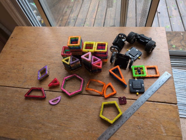 Magna Tiles and Similar Magnetic Building Blocks Lot