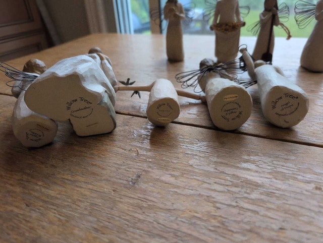Willow Tree Figurines lot of 9 - photo 4