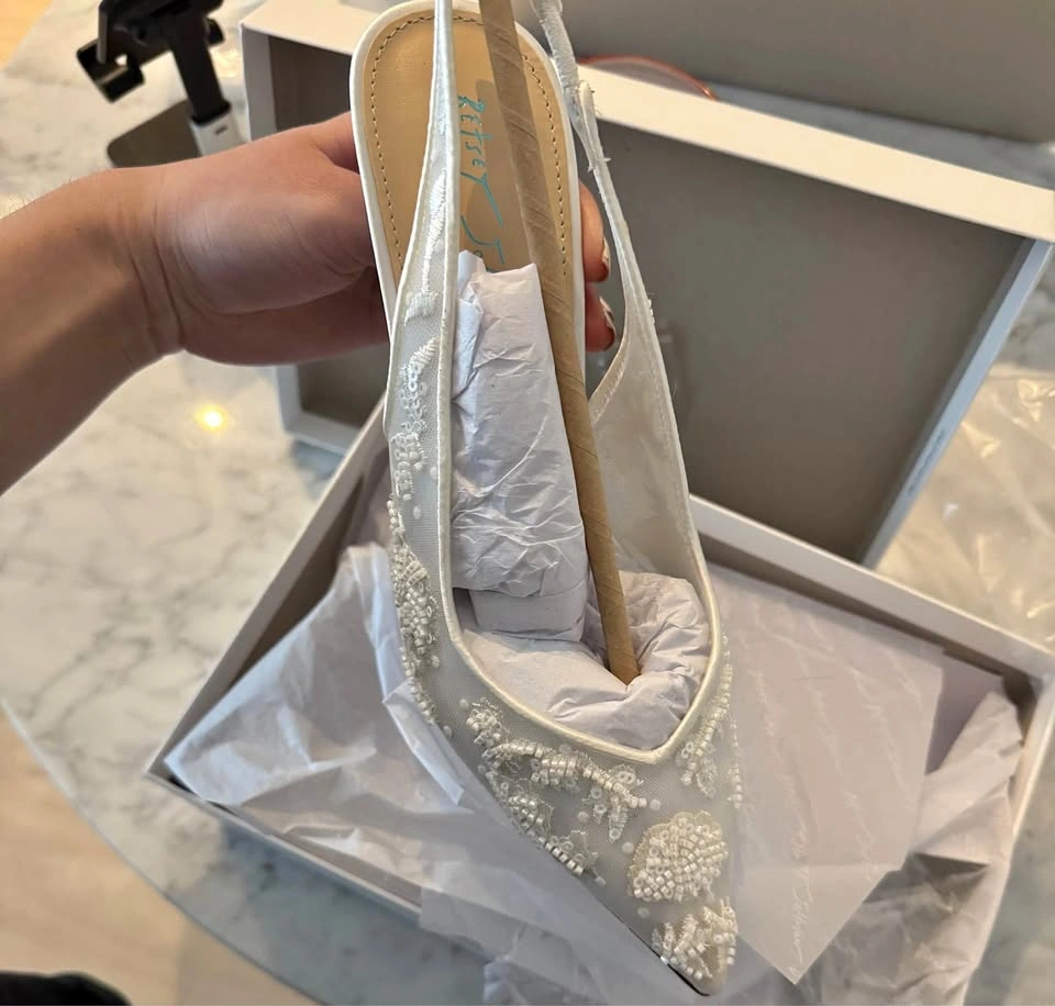 Bridal Heels Size 8.5 (Brand New in box)