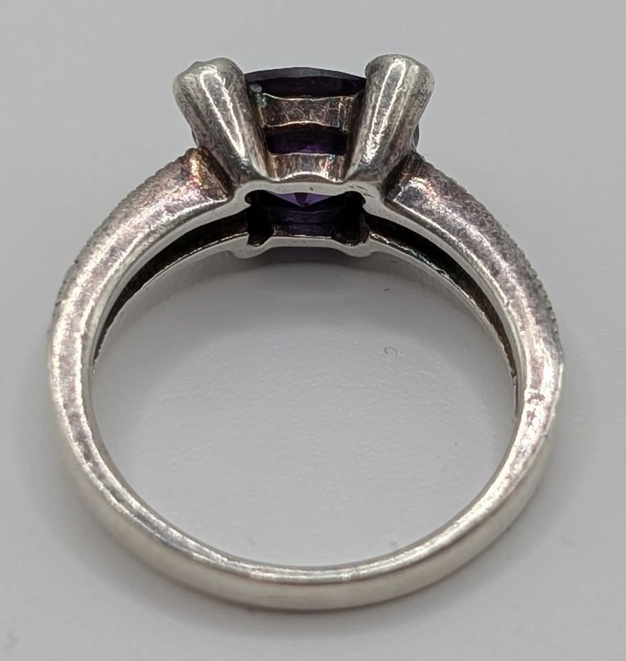 Vintage Shimmering Amethyst Ring, Size 7, in Silver - photo 3