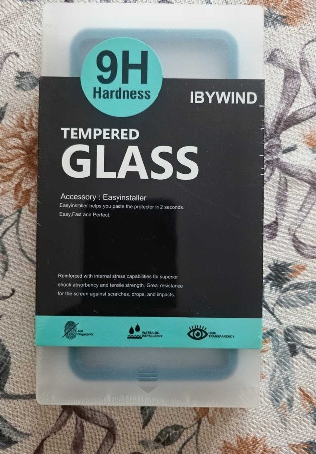 OnePlus 8T dbrand Case + Screen Protector - photo 2
