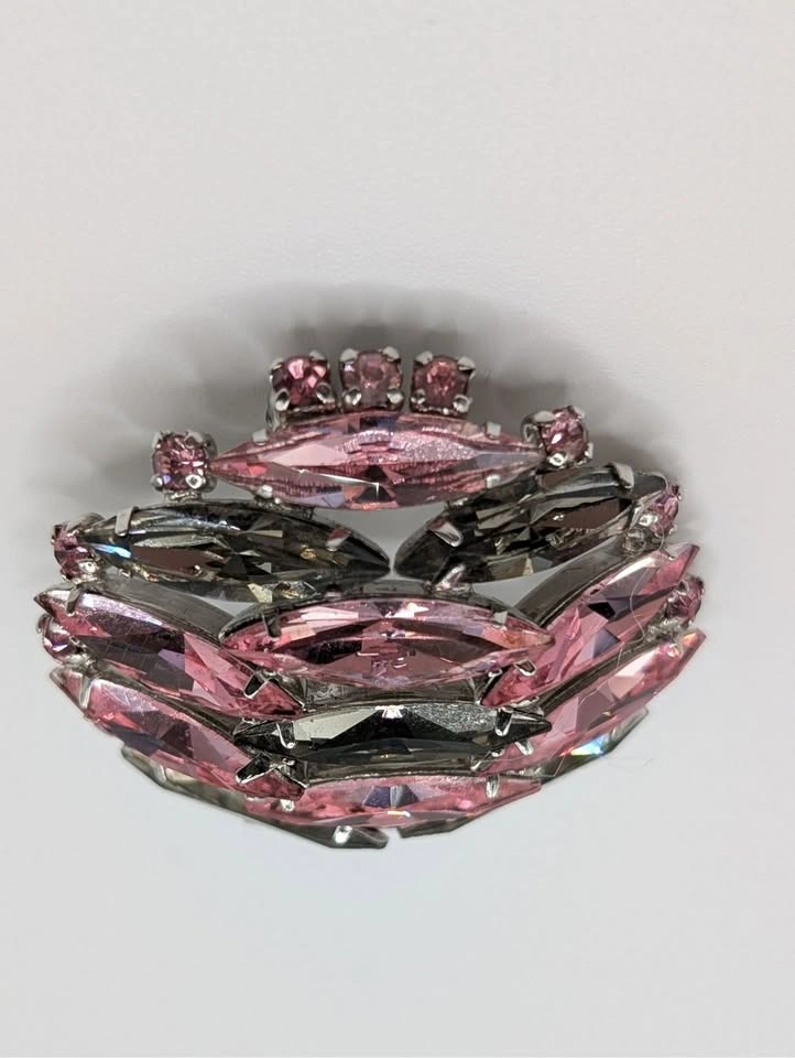 Pink & Grey VTG Crystal Brooch, Hallmarked Sherman - photo 5