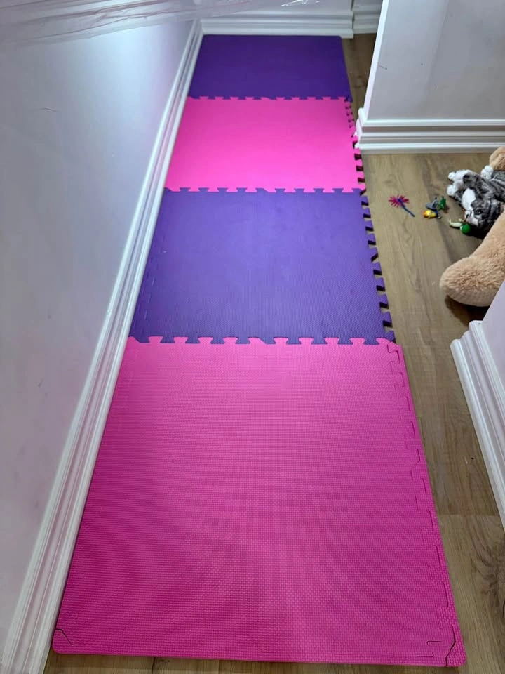 Interlocking foam play mats - pink and purple