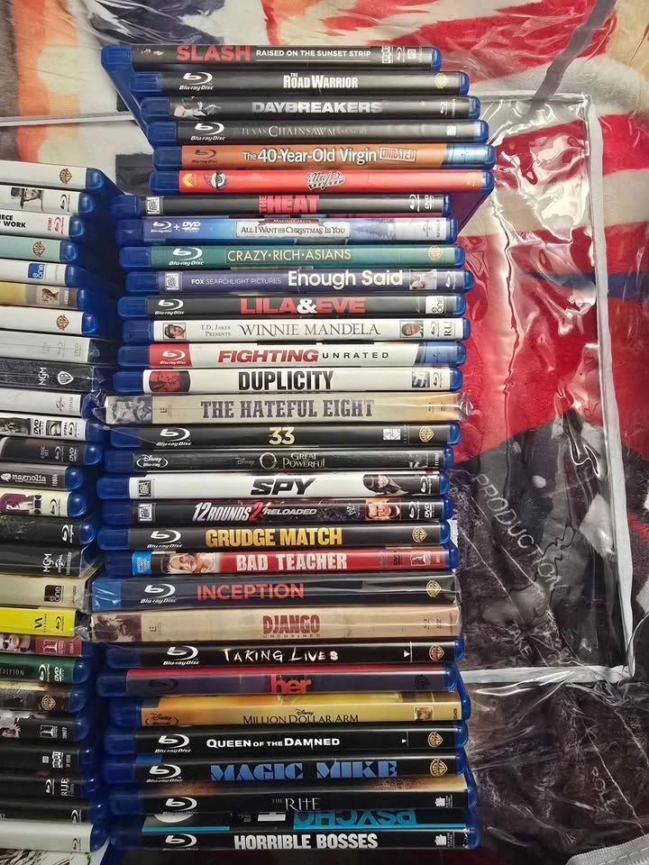 Assorted Movies Blu-ray ($3 each) - photo 3