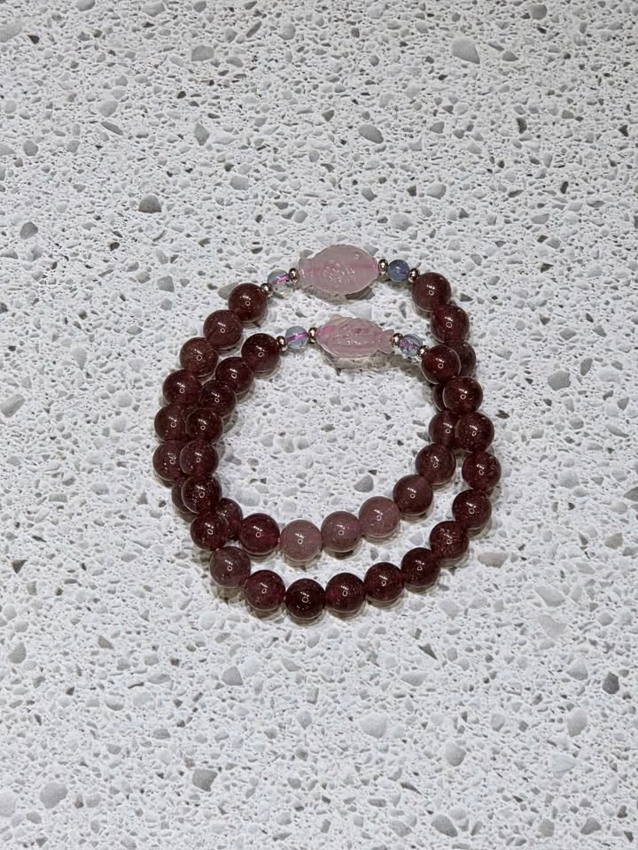 Strawberry Quartz with Rose Quartz Fish Bracelet