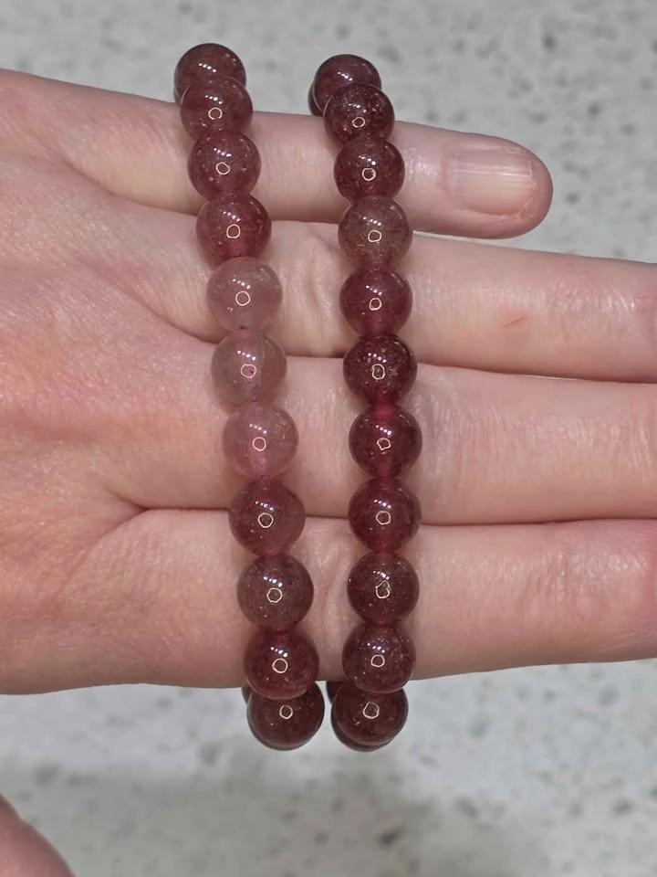 Strawberry Quartz with Rose Quartz Fish Bracelet - photo 2