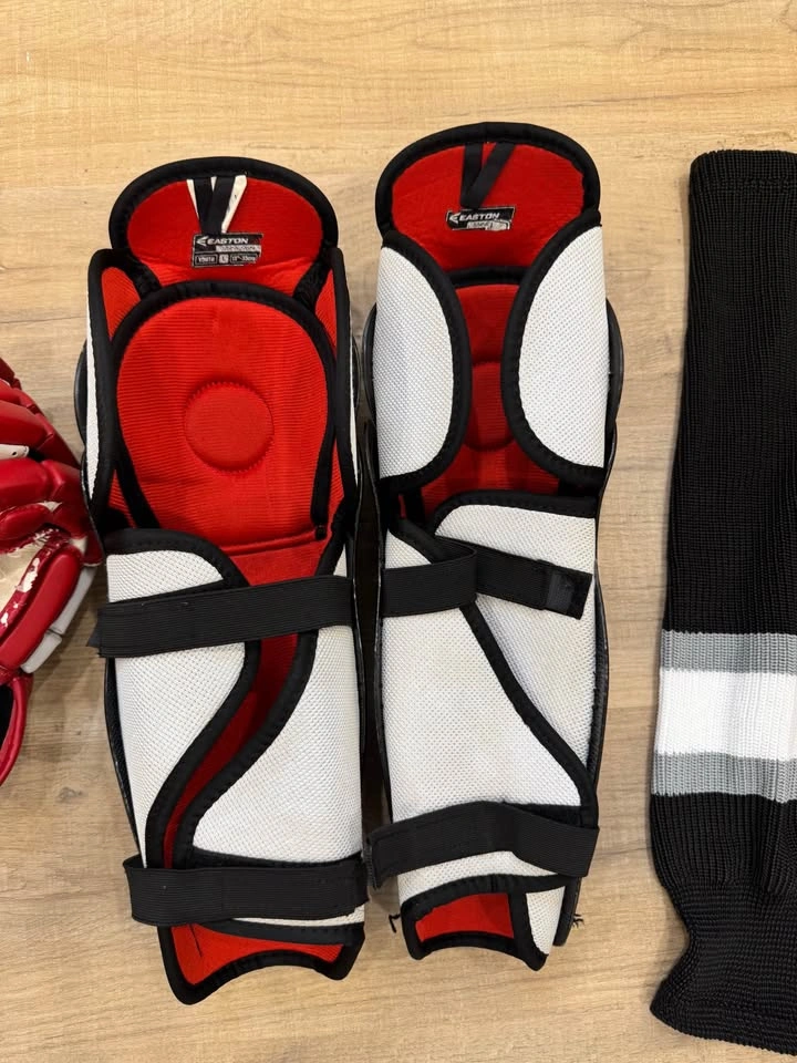 Hockey Equipment Easton Shin Guards Gloves Socks - photo 4