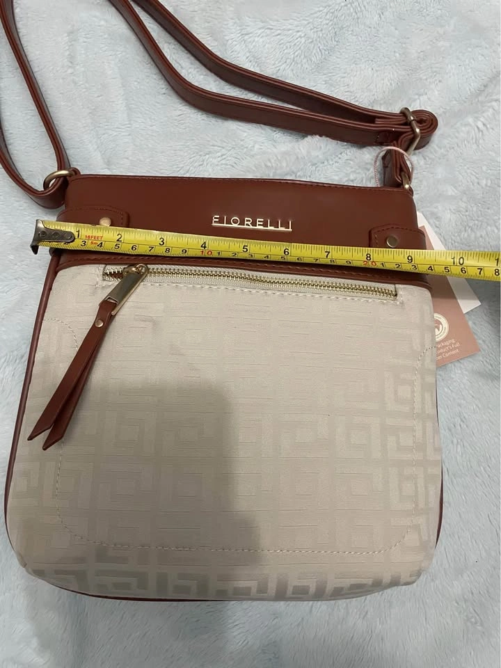 Beautiful cross and shoulder bag - photo 4