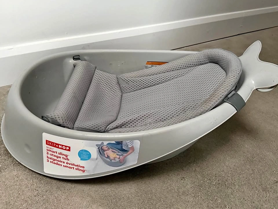 Skip Hop Moby Smart Sling 3-Stage Bathtub
