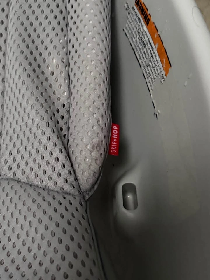 Skip Hop Moby Smart Sling 3-Stage Bathtub - photo 2