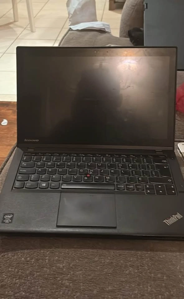 Lenovo ThinkPad with Intel Core i5 - photo 3