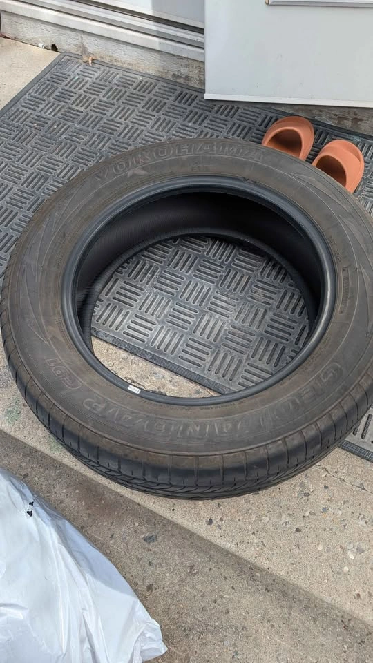 4 Yokohama Geolandar G91 Tires 225/60R17 - photo 5