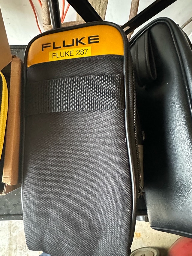 Fluke 287 True RMS Logging Multimeter - photo 3