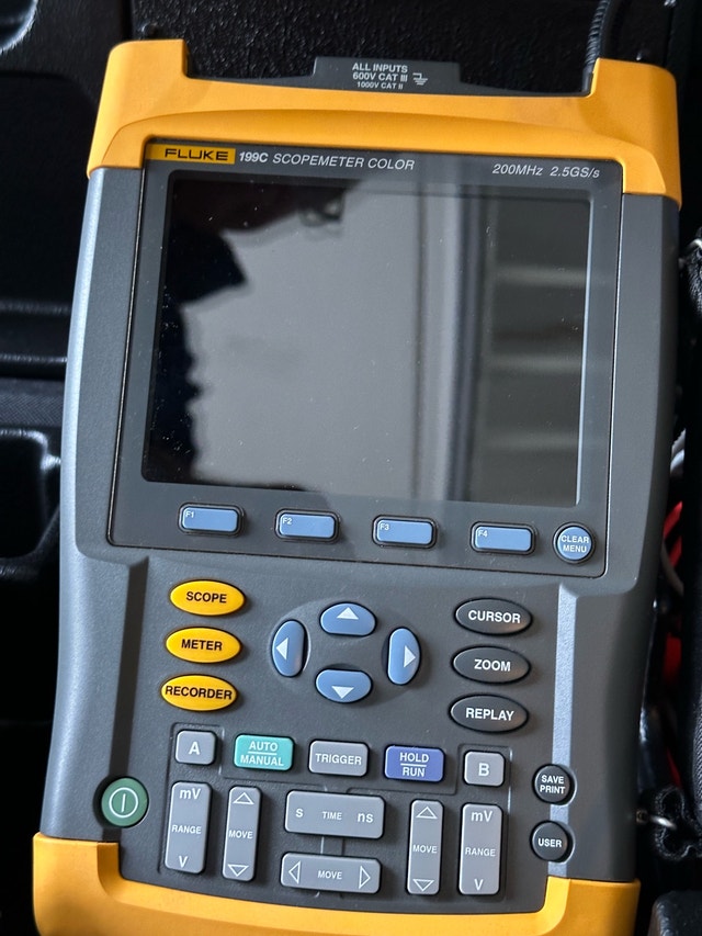 Fluke 199C Scopemeter Color w Case
