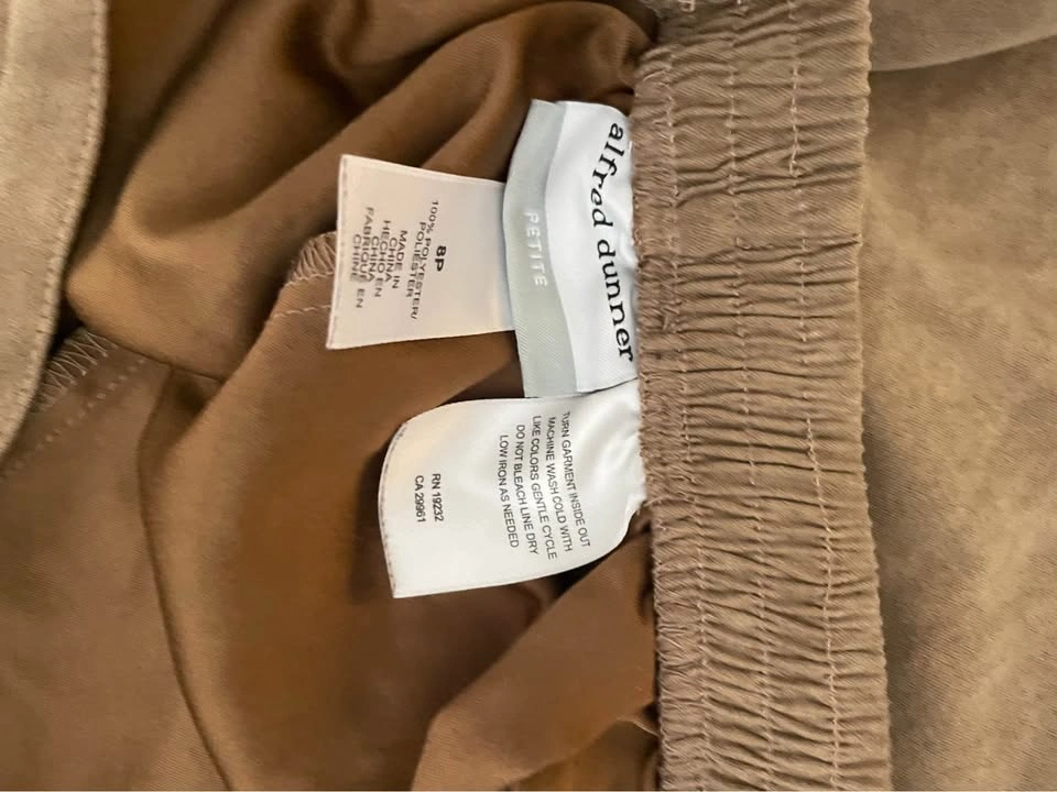 Alfred Dunner Petite 8P Olive Green Faux Suede Pants - photo 3