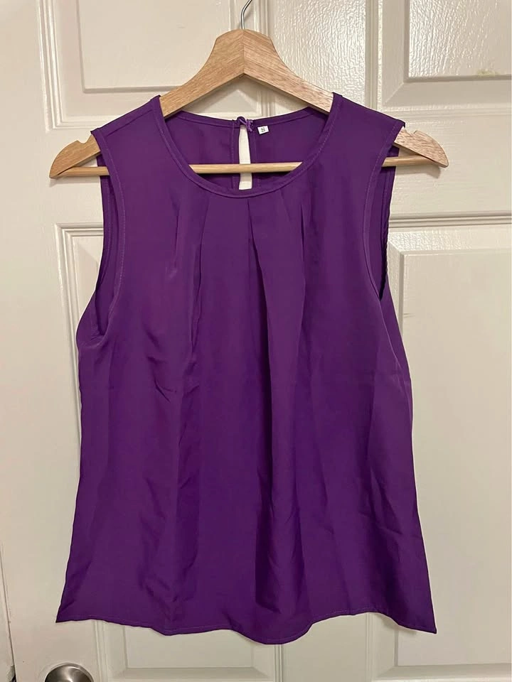 Purple Sleeveless Pleated Blouse Size S