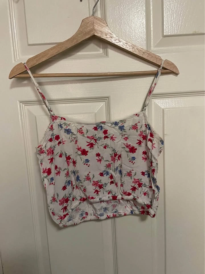 H&M Divided Floral Crop Cami - photo 3