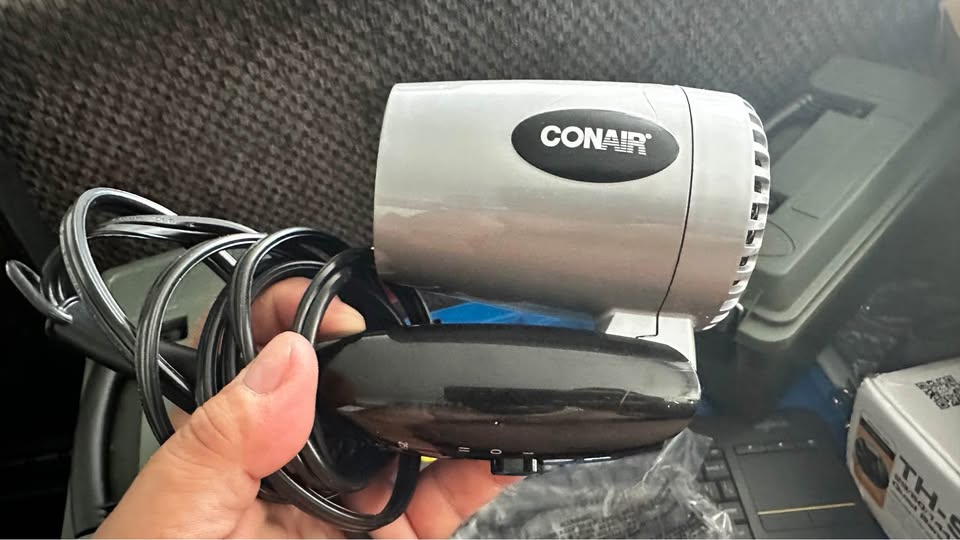 Conair Folding/Travel Size Hair Dryer - photo 2