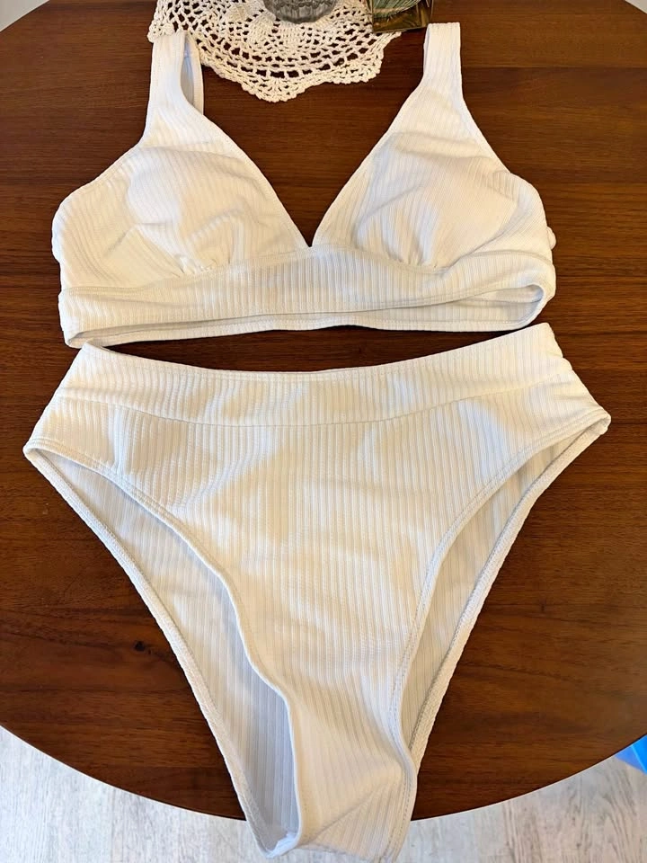 White ribbed high-waisted bikini set
