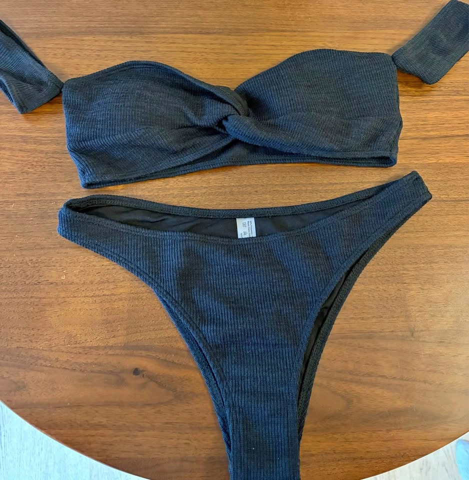 NEW - Black Ribbed Bandeau Bikini Set Large