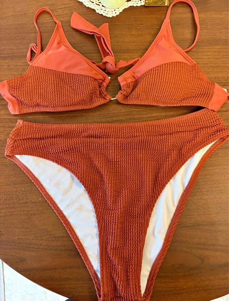 NEW Rust Crinkled Bikini Set - Large