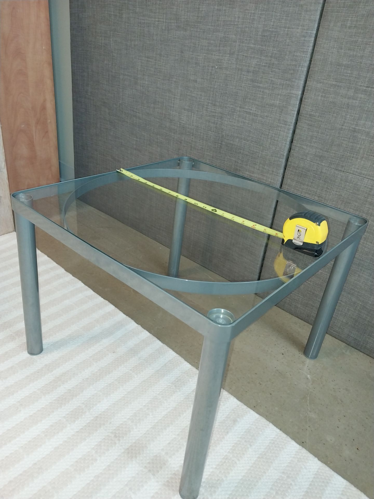 Modern Square Coffee Table – Compact & Easy to Move - photo 2