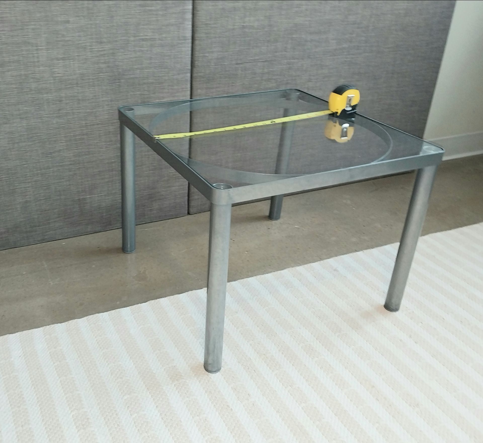 Modern Square Coffee Table – Compact & Easy to Move - photo 5