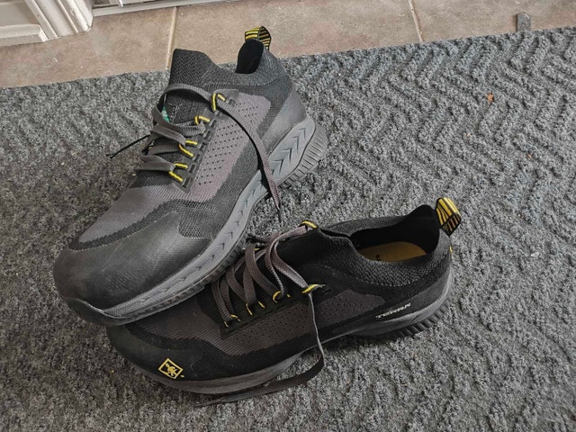 Terra Safety Shoes Composite Toe - Size 8 US