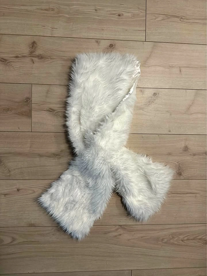 White Lined Faux Fur Shawl / Wrap
