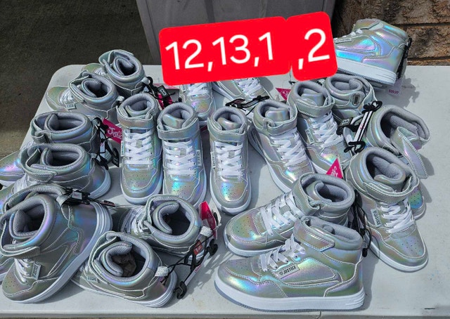 New Justice Girls High top Sneakers