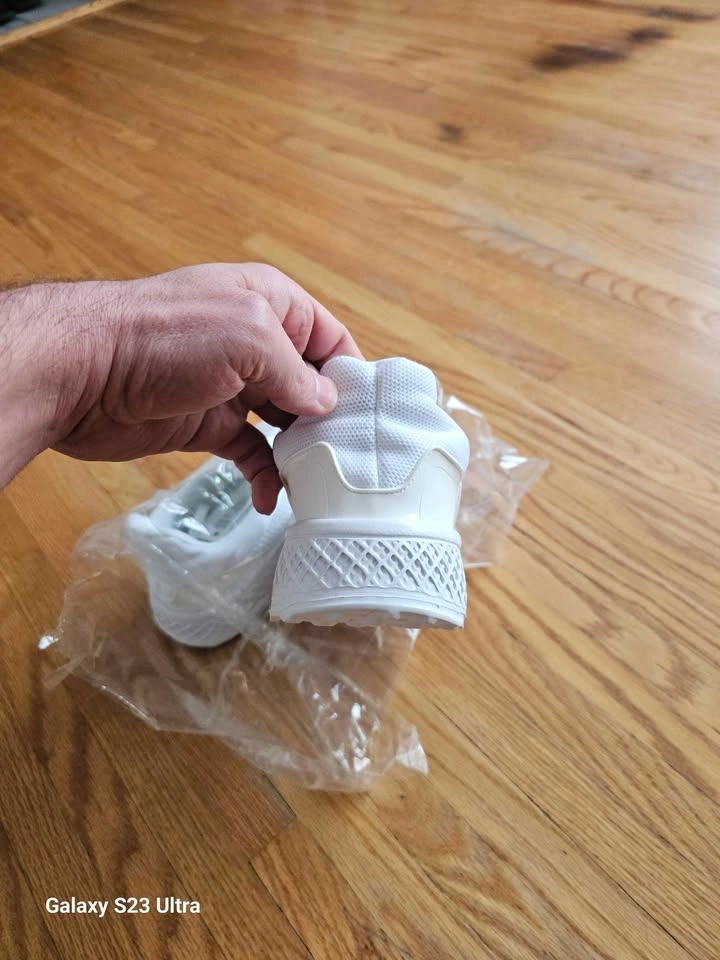 New LERARE White Sneakers - photo 4