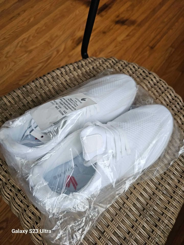 New LERARE White Sneakers - photo 5